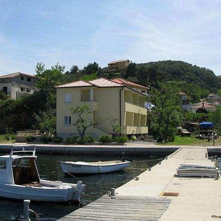 Apartments By The Sea Supetarska Draga - Donja, Rab - 11769 外观 照片