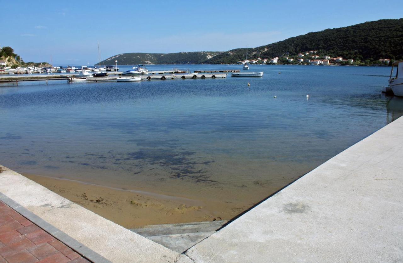 Apartments By The Sea Supetarska Draga - Donja, Rab - 11769 外观 照片