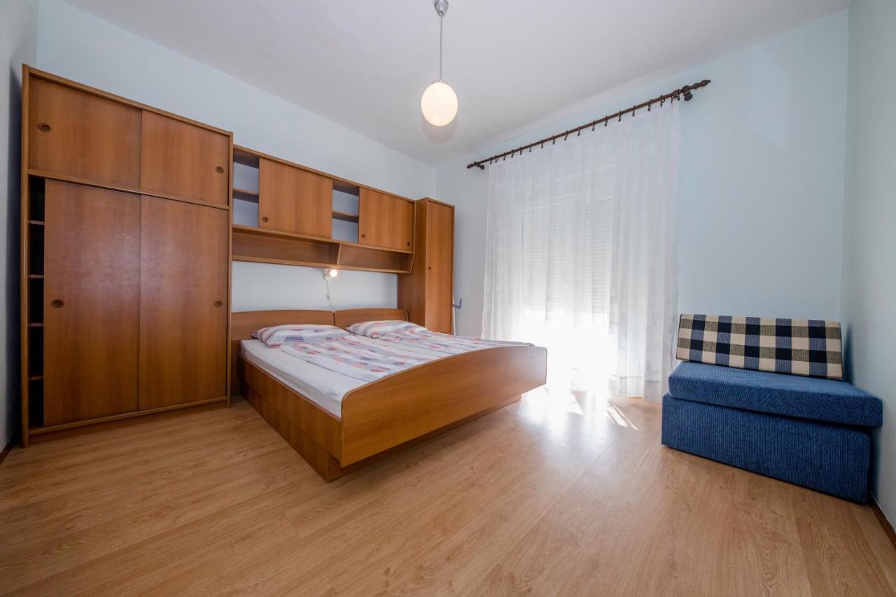 Apartments By The Sea Supetarska Draga - Donja, Rab - 11769 外观 照片