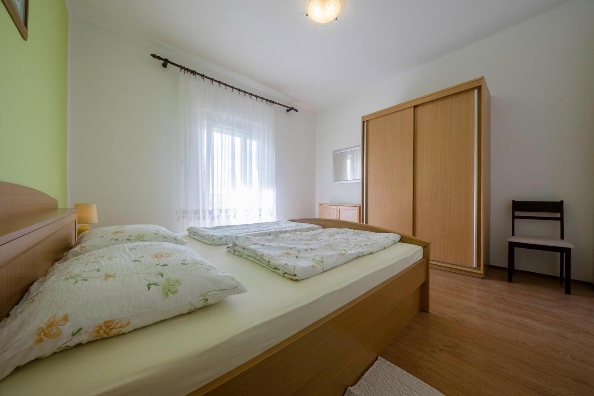 Apartments By The Sea Supetarska Draga - Donja, Rab - 11769 客房 照片