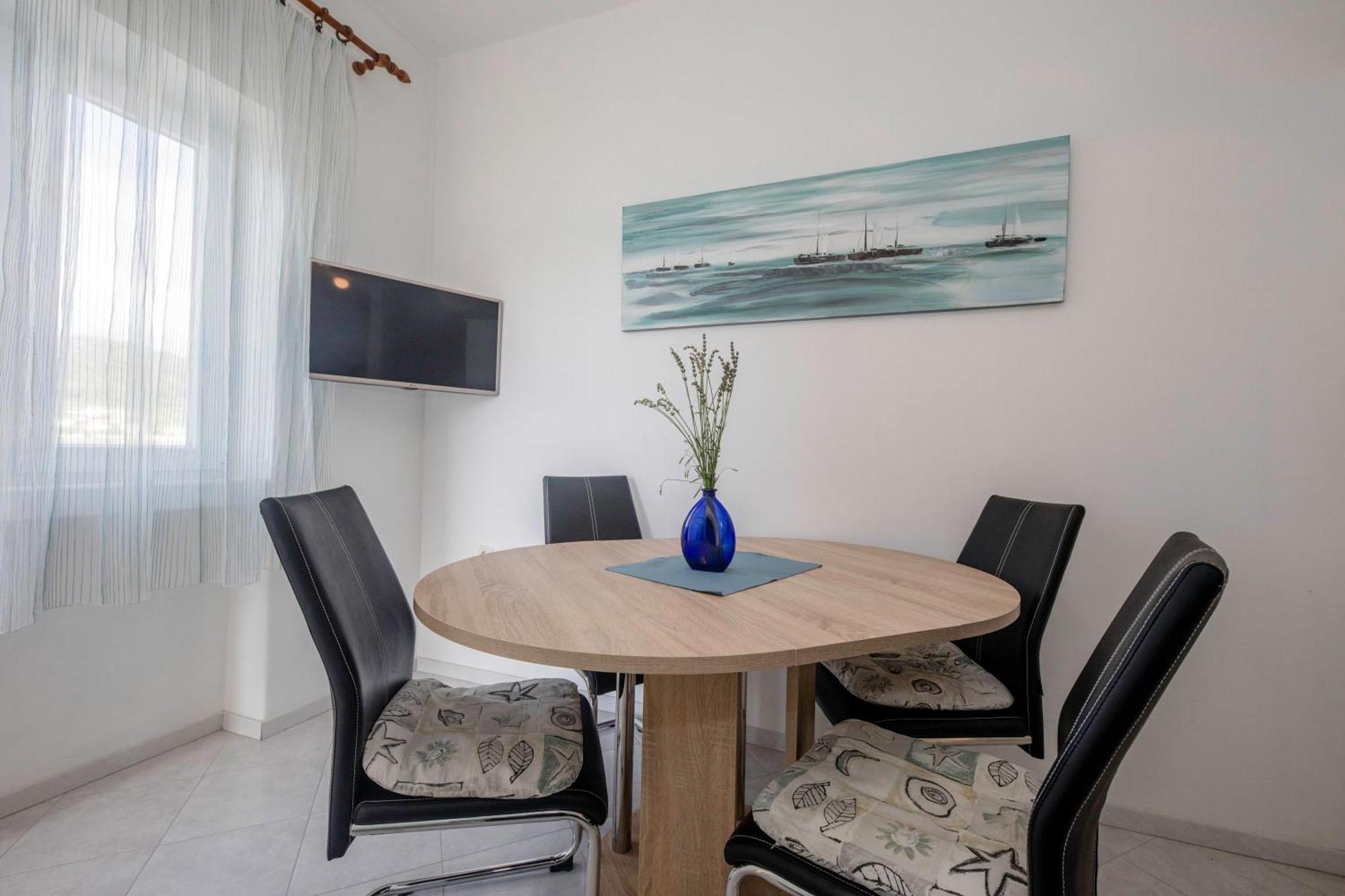 Apartments By The Sea Supetarska Draga - Donja, Rab - 11769 客房 照片