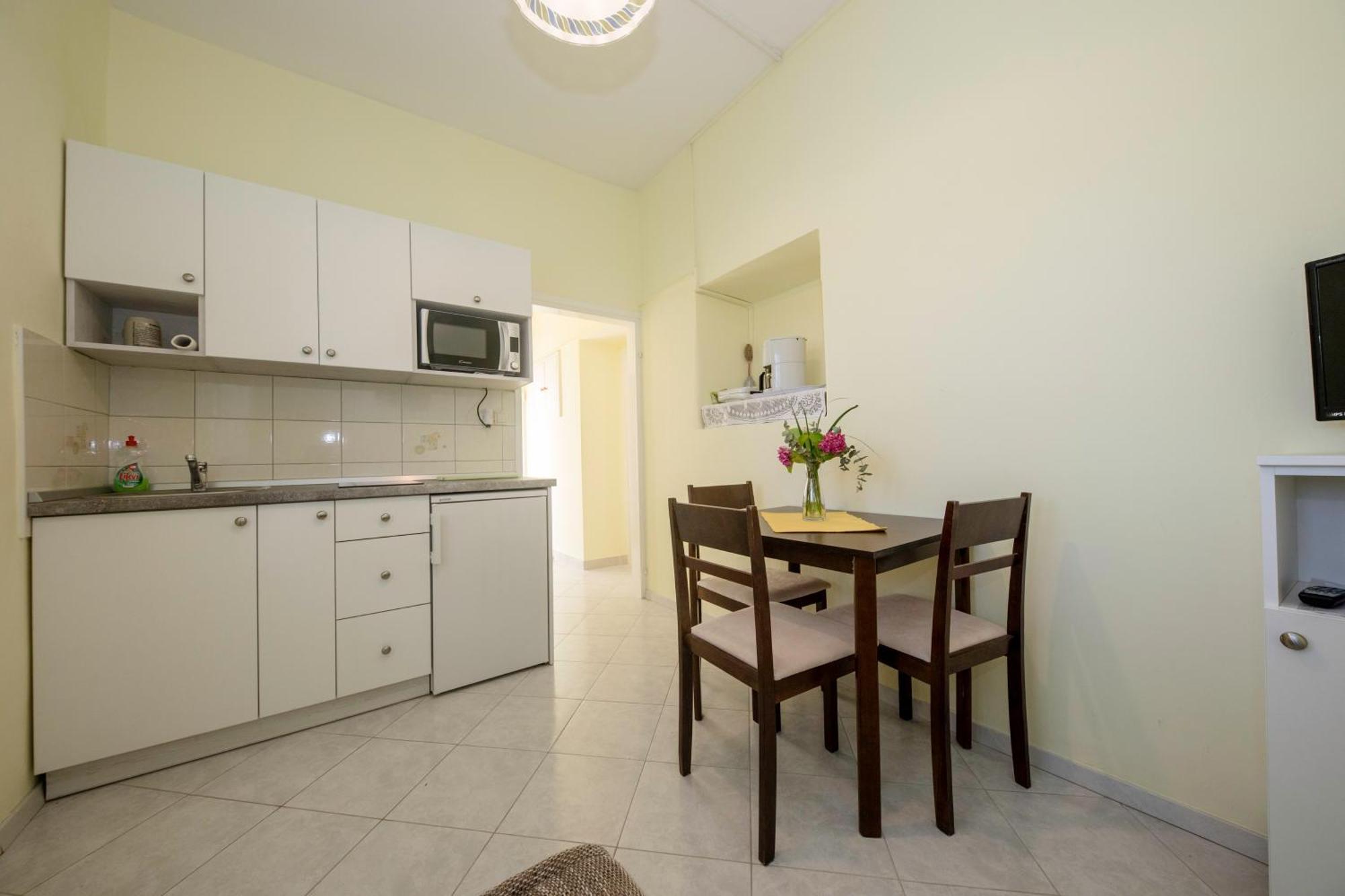 Apartments By The Sea Supetarska Draga - Donja, Rab - 11769 客房 照片